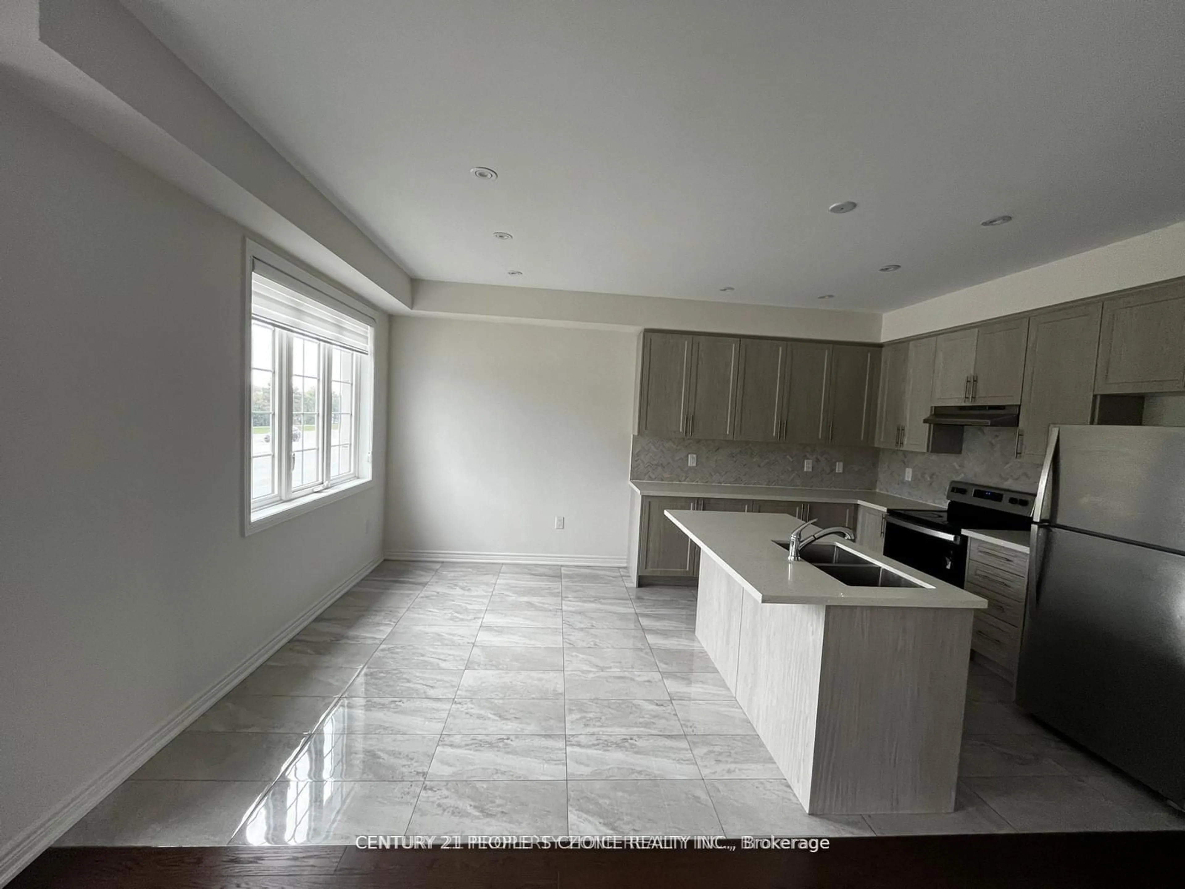 Open concept kitchen, unknown for 51 Hashmi Pl, Brampton Ontario L6Y 6J9