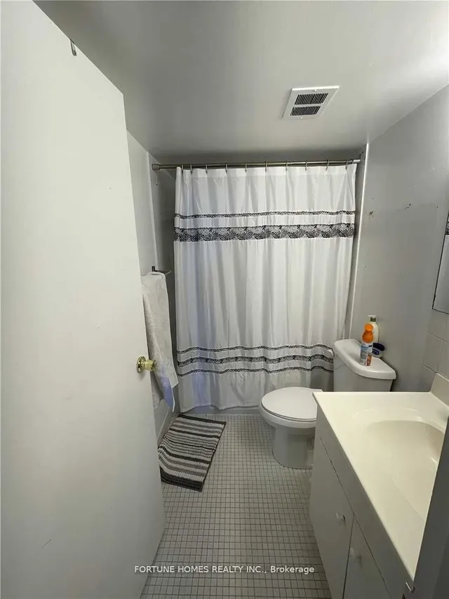 Additional property image - 4 Kings Cross Rd Unit 1201