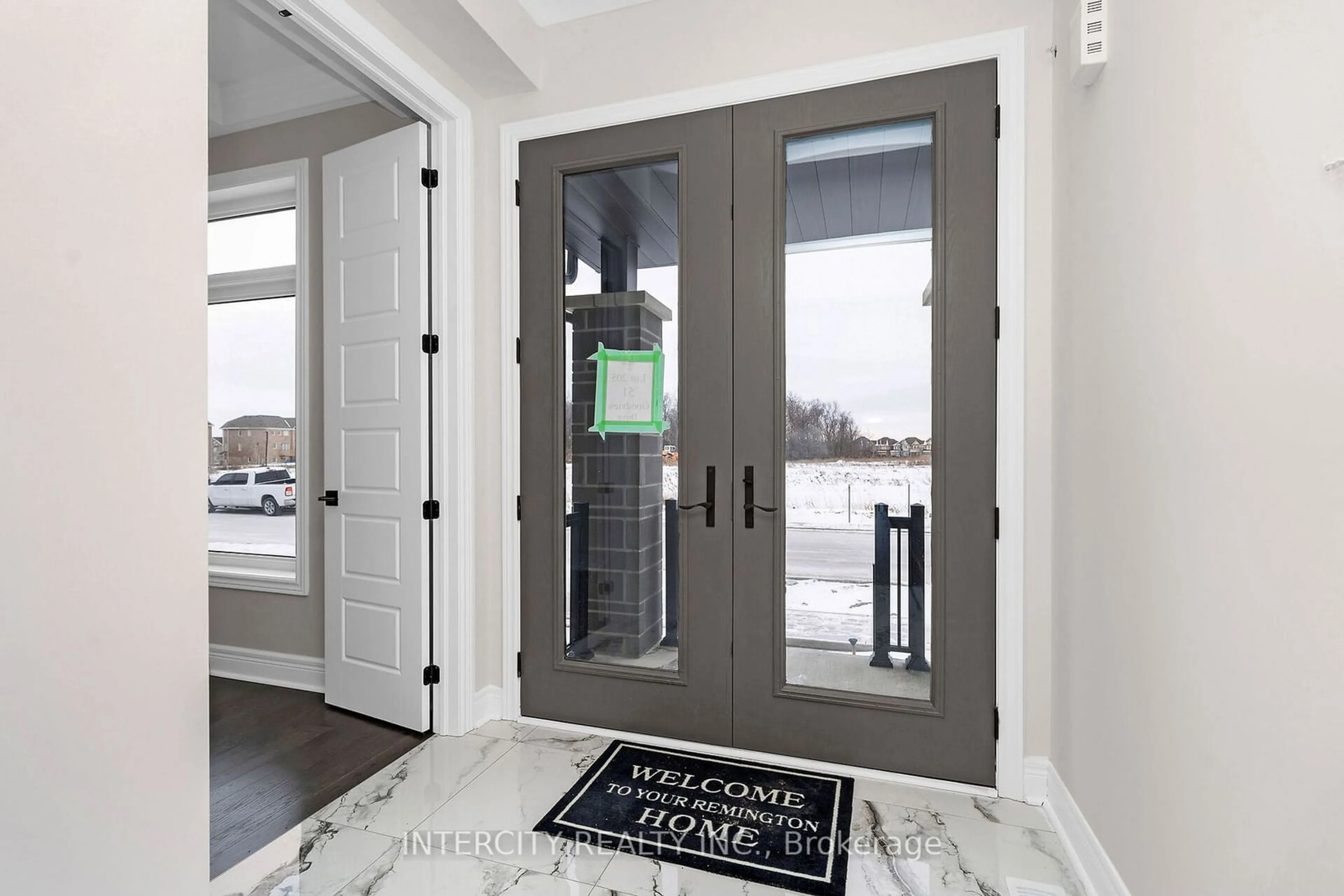 Indoor entryway for 51 Goodview Dr #Lot 205, Brampton Ontario L6R 4C3