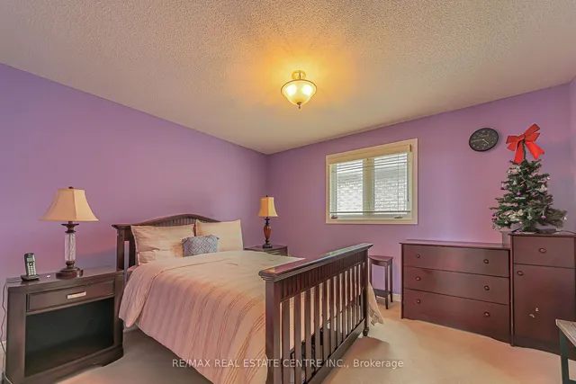 Additional property image - 92 Oaklea Blvd
