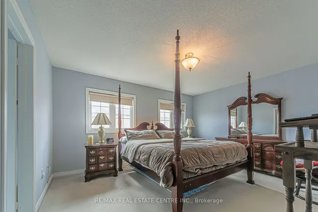 Additional property image - 92 Oaklea Blvd