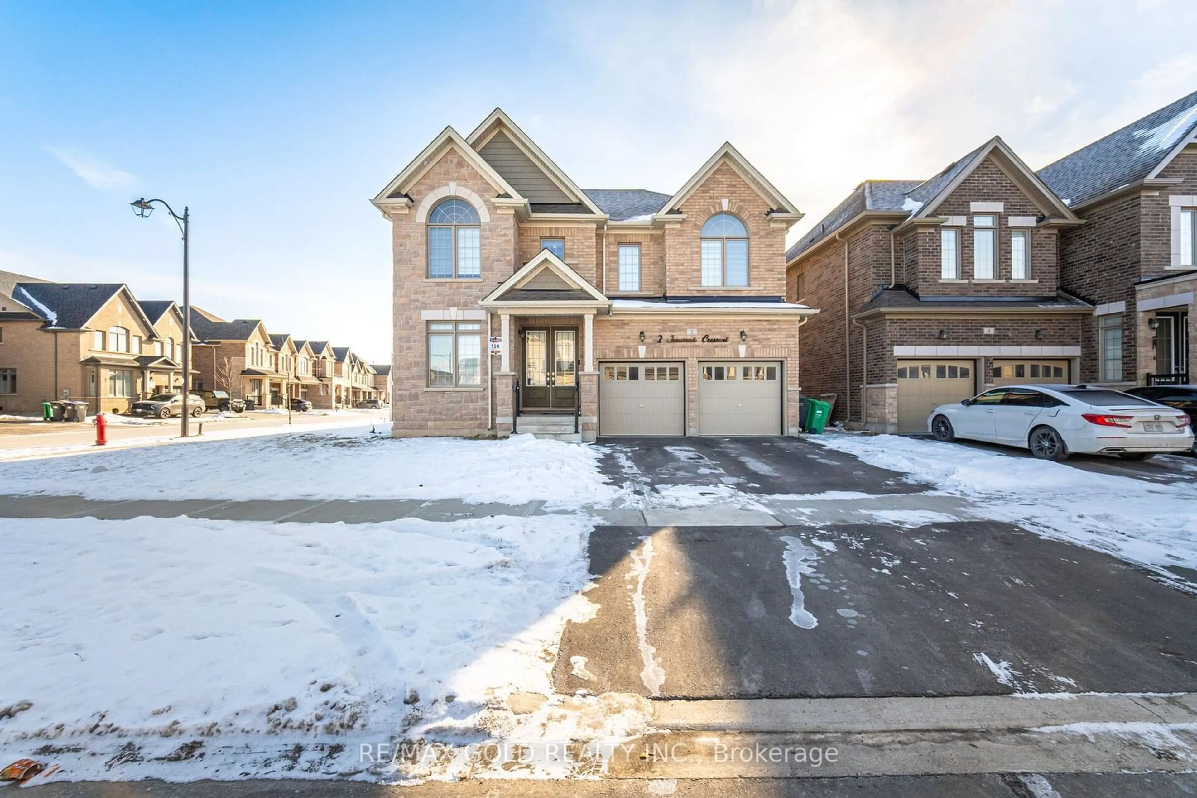 Home with brick exterior material, street for 2 Jenwood Cres, Brampton Ontario L6R 4C6