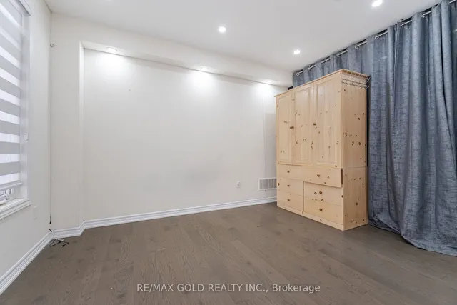 Additional image 11 of 2 Jenwood Cres