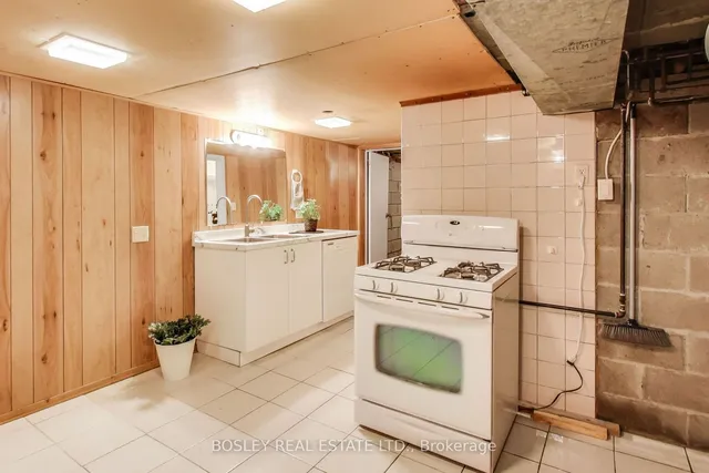Additional property image - 38 Harvie Ave