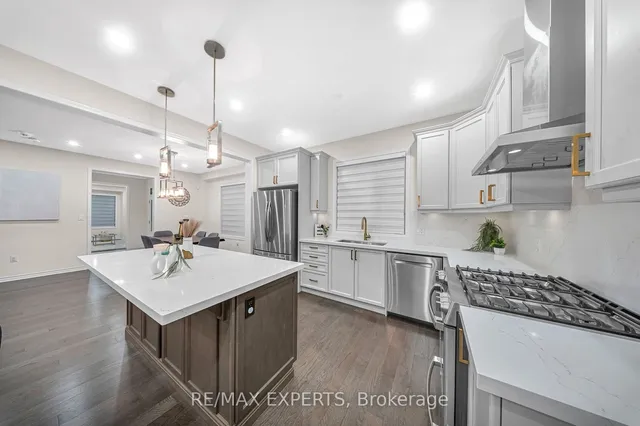 Additional property image - 668 Kennedy Circ