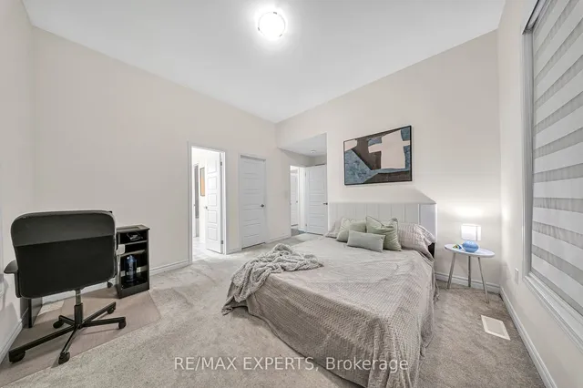 Additional property image - 668 Kennedy Circ
