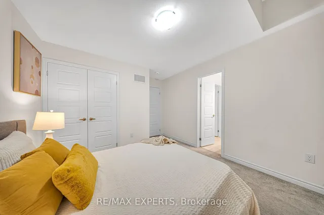 Additional property image - 668 Kennedy Circ