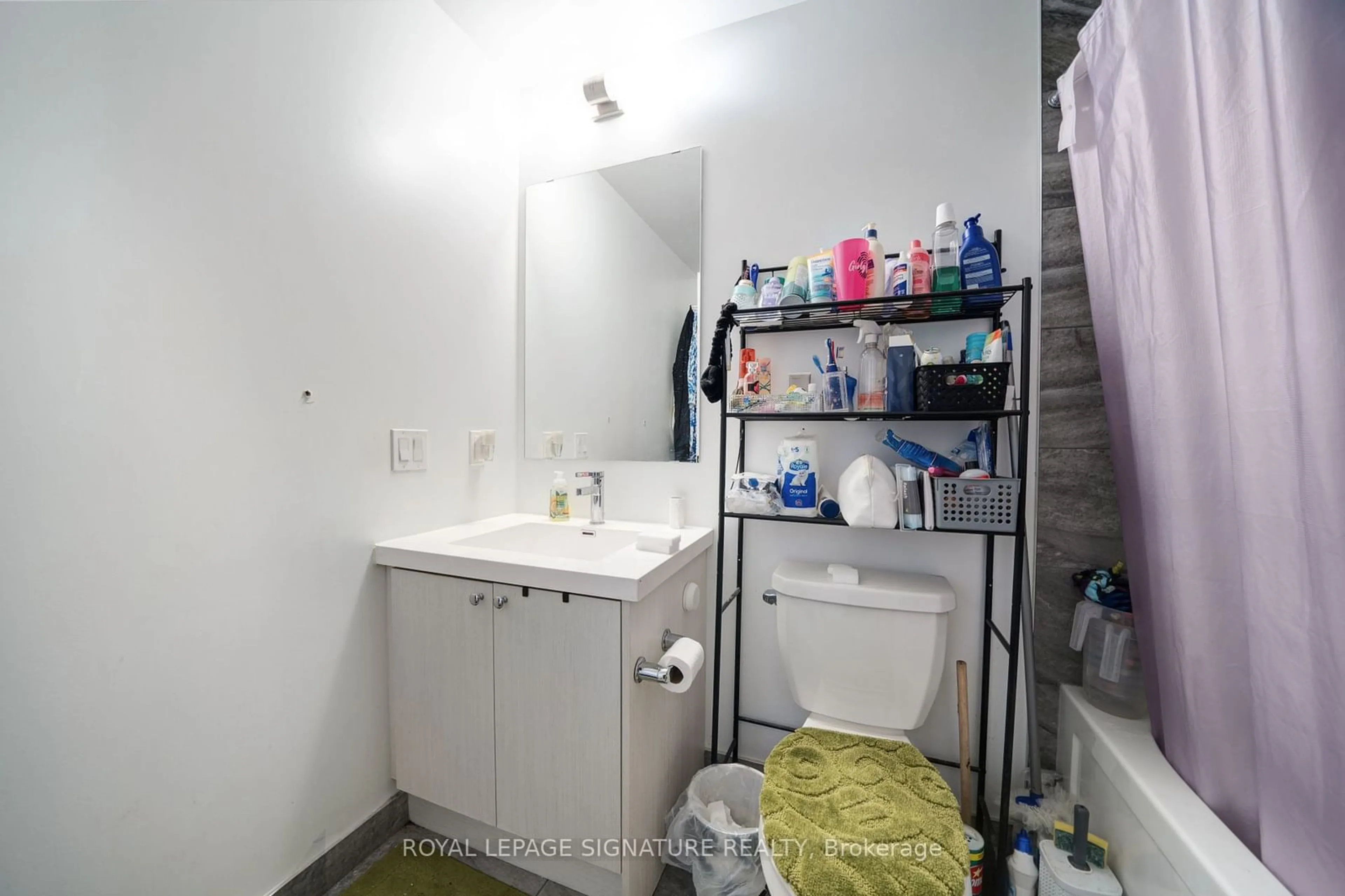 Standard bathroom, unknown for 50 George Butchart Dr #202, Toronto Ontario M3K 0C9