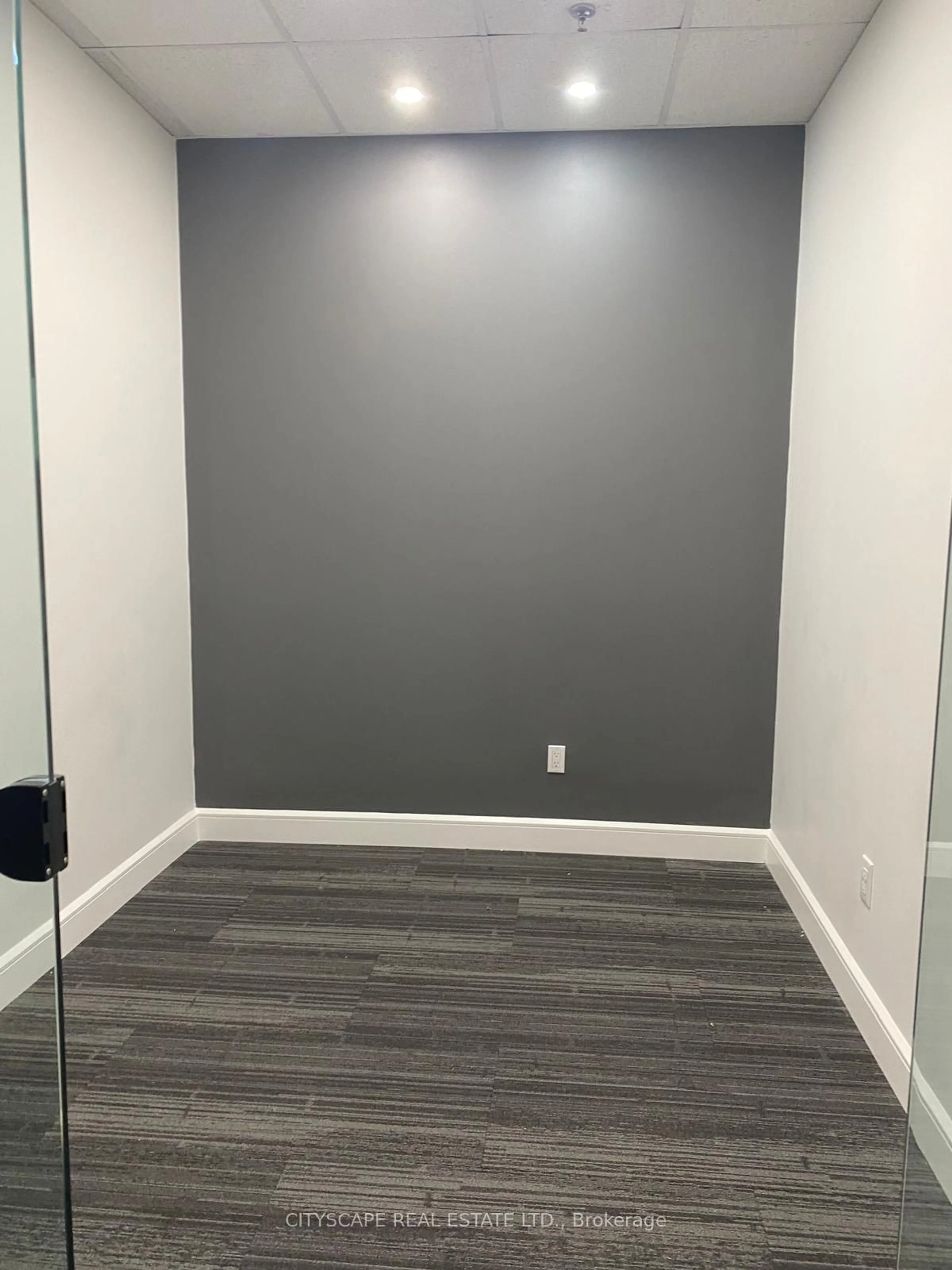 A pic of a room for 1 Sidford Rd, Brampton Ontario L7A 0P8