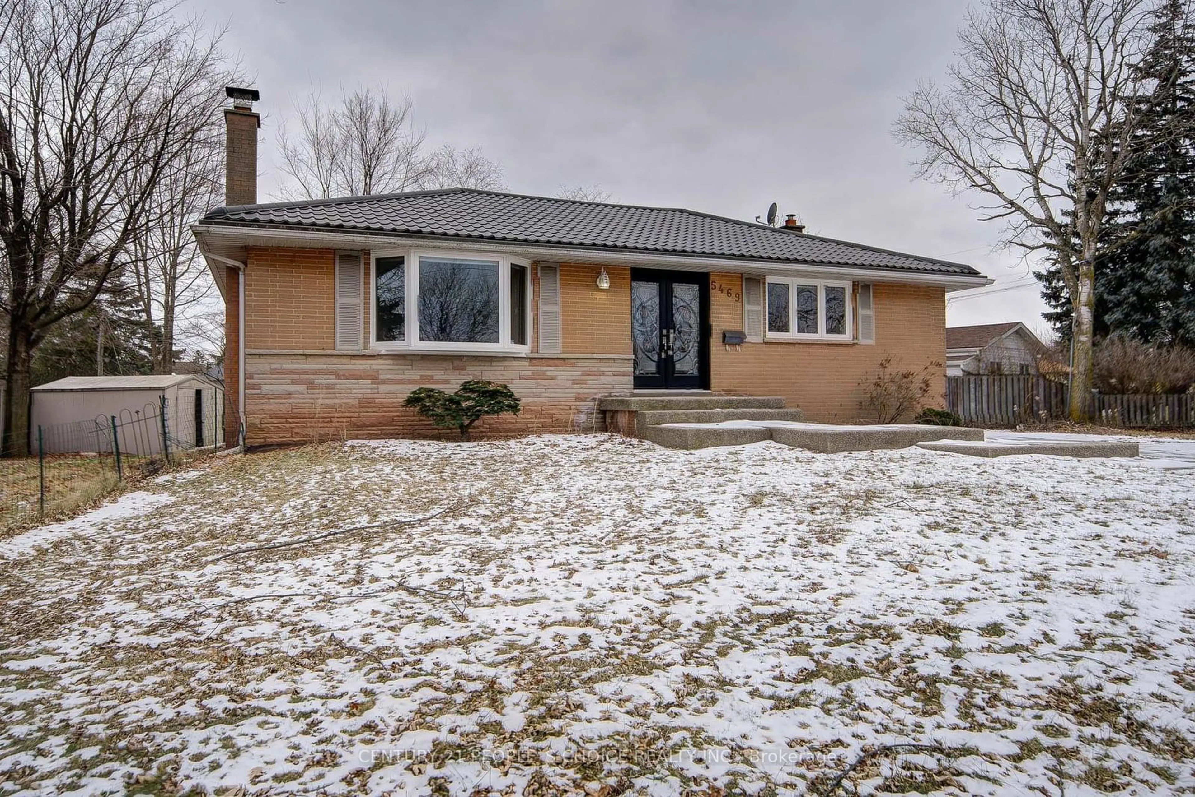 Home with brick exterior material, street for 5469 Randolph Cres, Burlington Ontario L7L 3C4