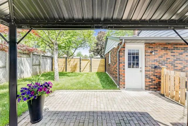 Additional image 4 of 650 Jennifer Cres