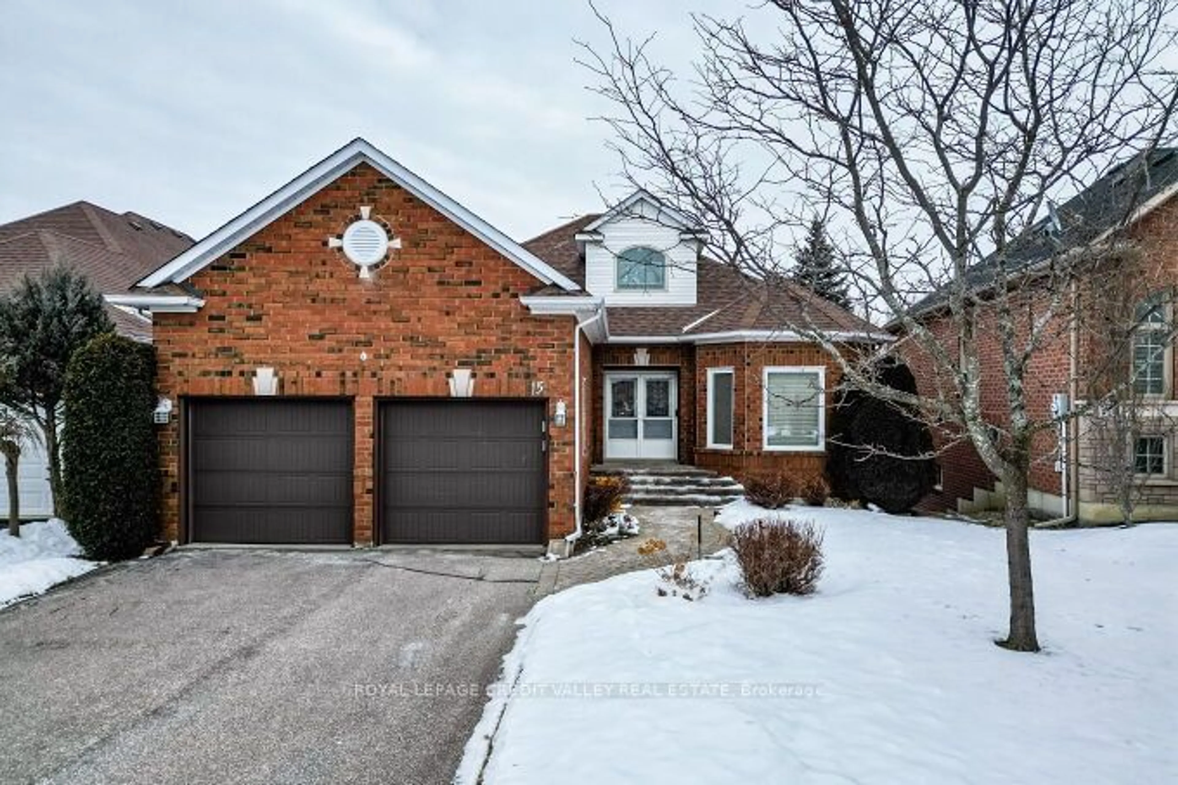 Home with brick exterior material, street for 15 Kirkwood Cres, Caledon Ontario L7C 1C1