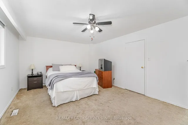 Additional property image - 76 Simmons Blvd