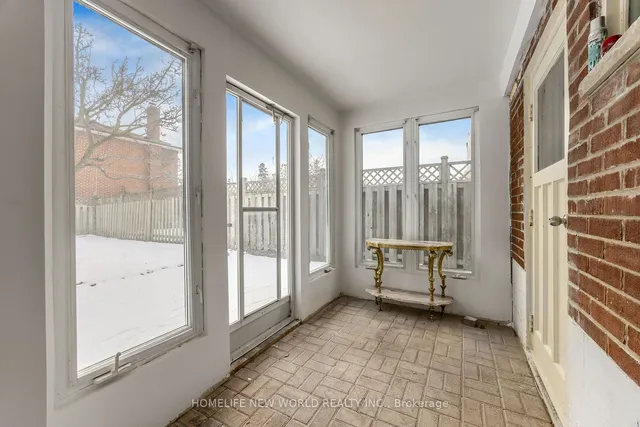 Additional property image - 109 Westhampton Dr