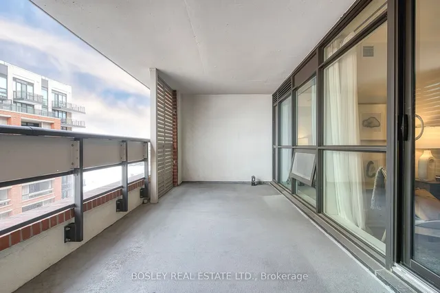Additional property image - 830 Lawrence Ave Unit 511