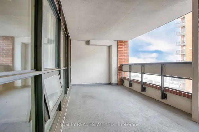Additional property image - 830 Lawrence Ave Unit 511