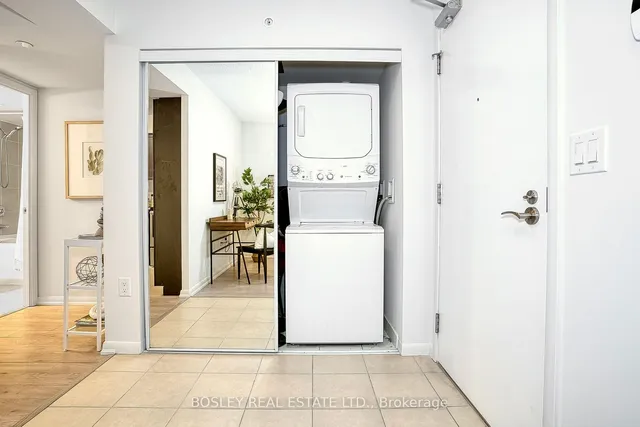 Additional property image - 830 Lawrence Ave Unit 511
