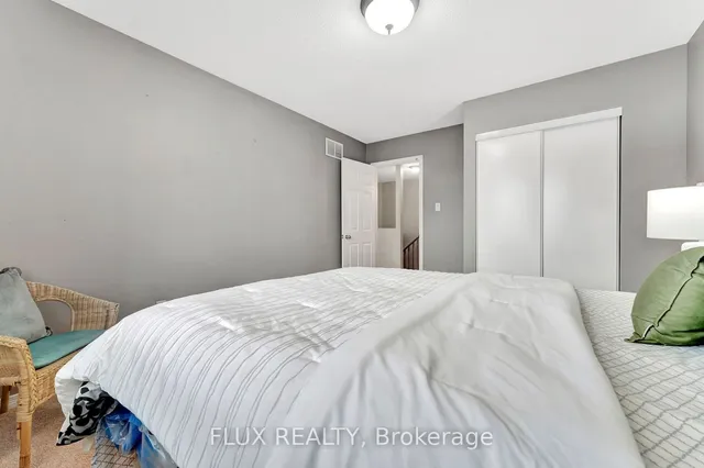 Additional property image - 399 HOBBS Cres