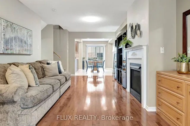 Additional property image - 399 HOBBS Cres