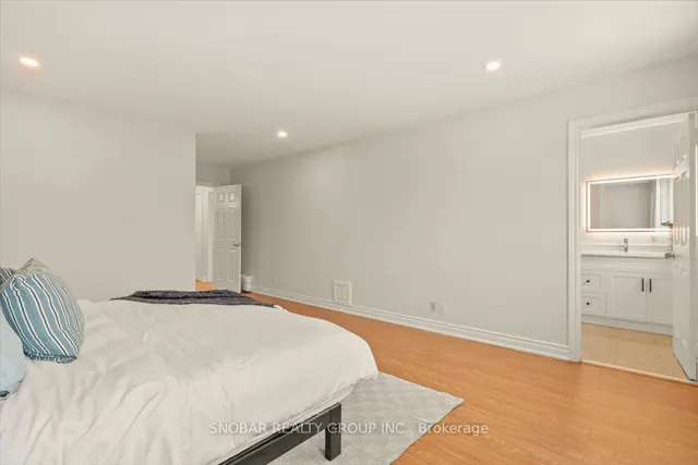 Additional property image - 160 Hay Ave