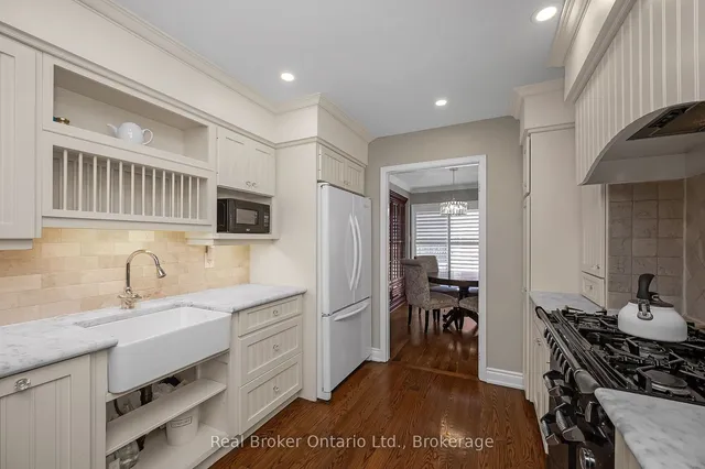Additional property image - 2141 Country Club Dr Unit 7