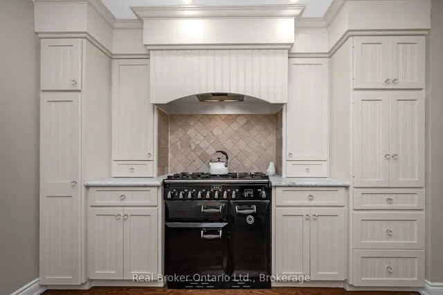 Additional property image - 2141 Country Club Dr Unit 7