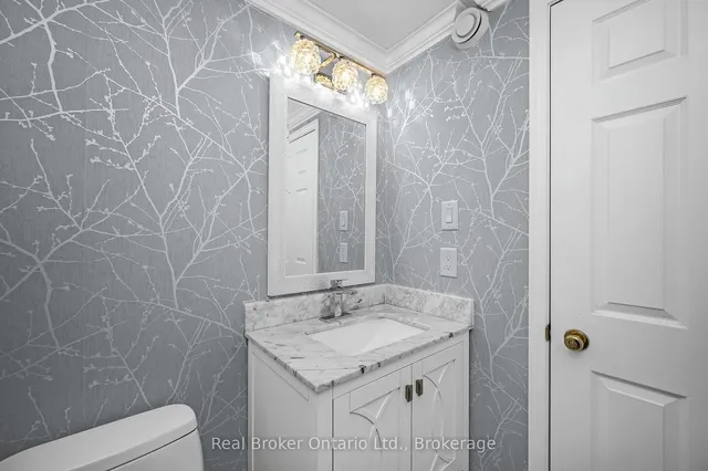 Additional property image - 2141 Country Club Dr Unit 7