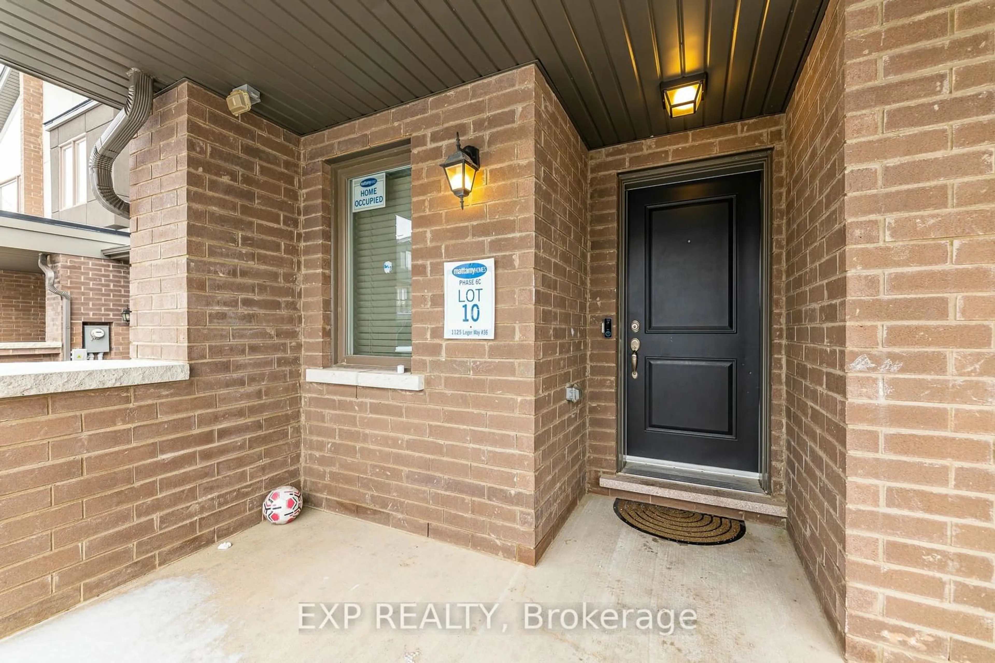 Indoor entryway for 1125 Leger Way #36, Milton Ontario L9E 1N7