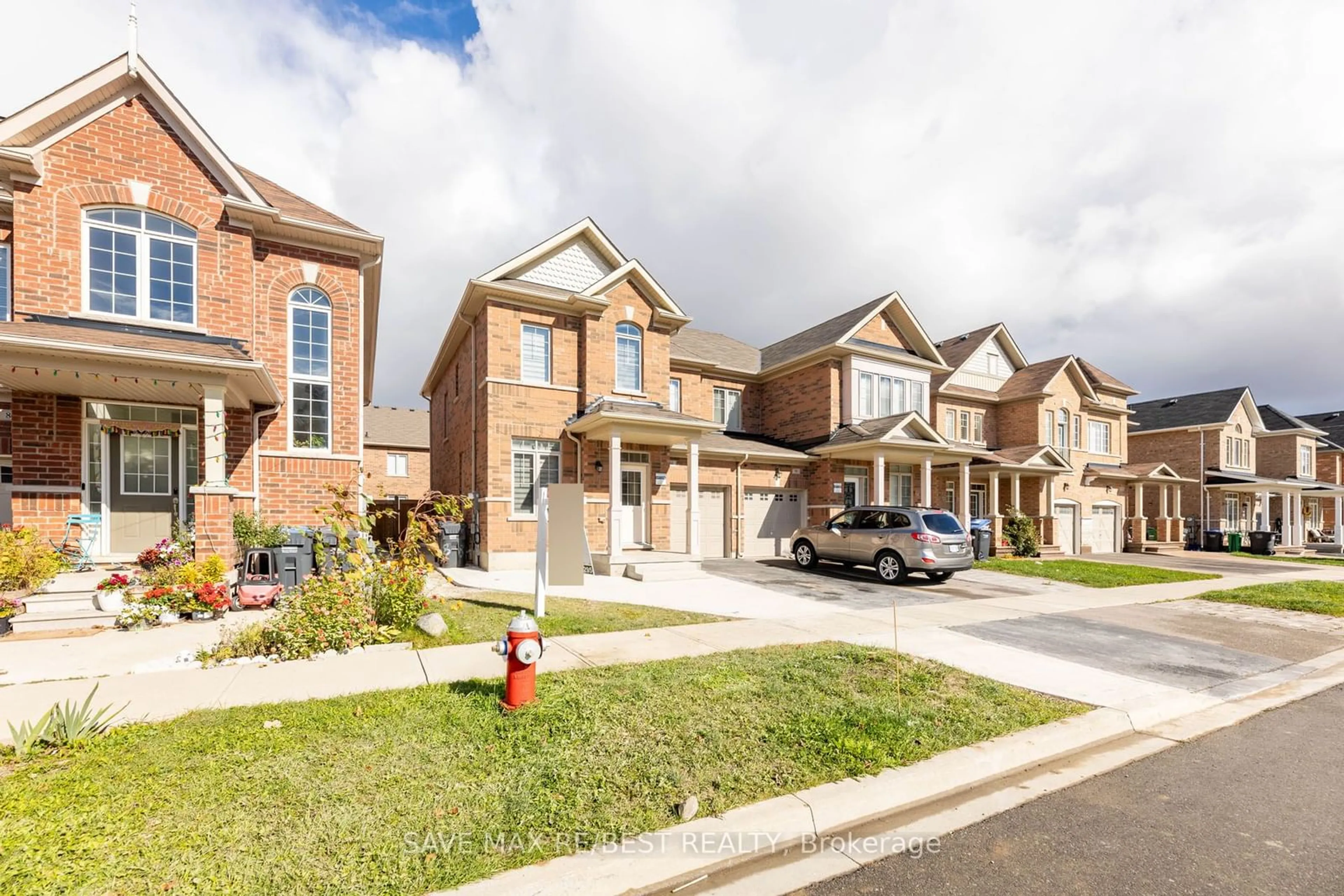 Home with brick exterior material, street for 88 Truro Circ, Brampton Ontario L7A 0C4