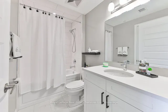 Additional property image - 460 Gordon Krantz Ave Unit 306