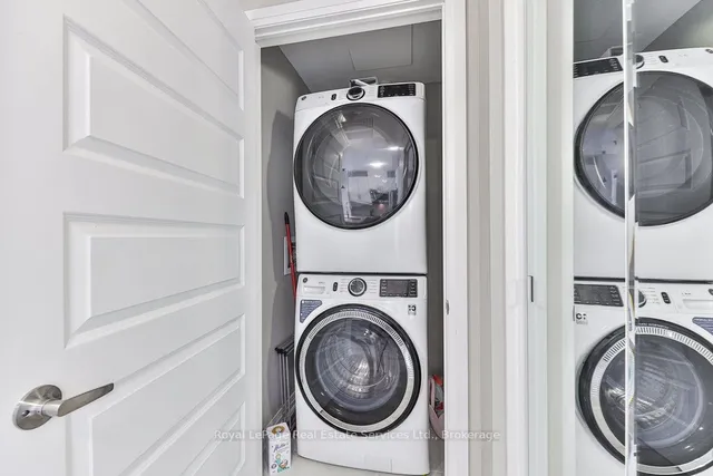 Additional property image - 460 Gordon Krantz Ave Unit 306