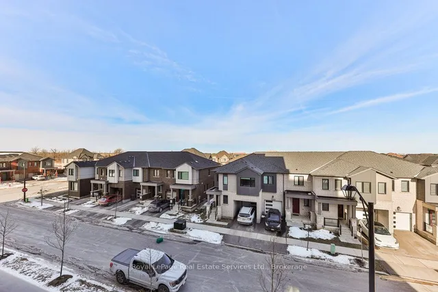 Additional property image - 460 Gordon Krantz Ave Unit 306