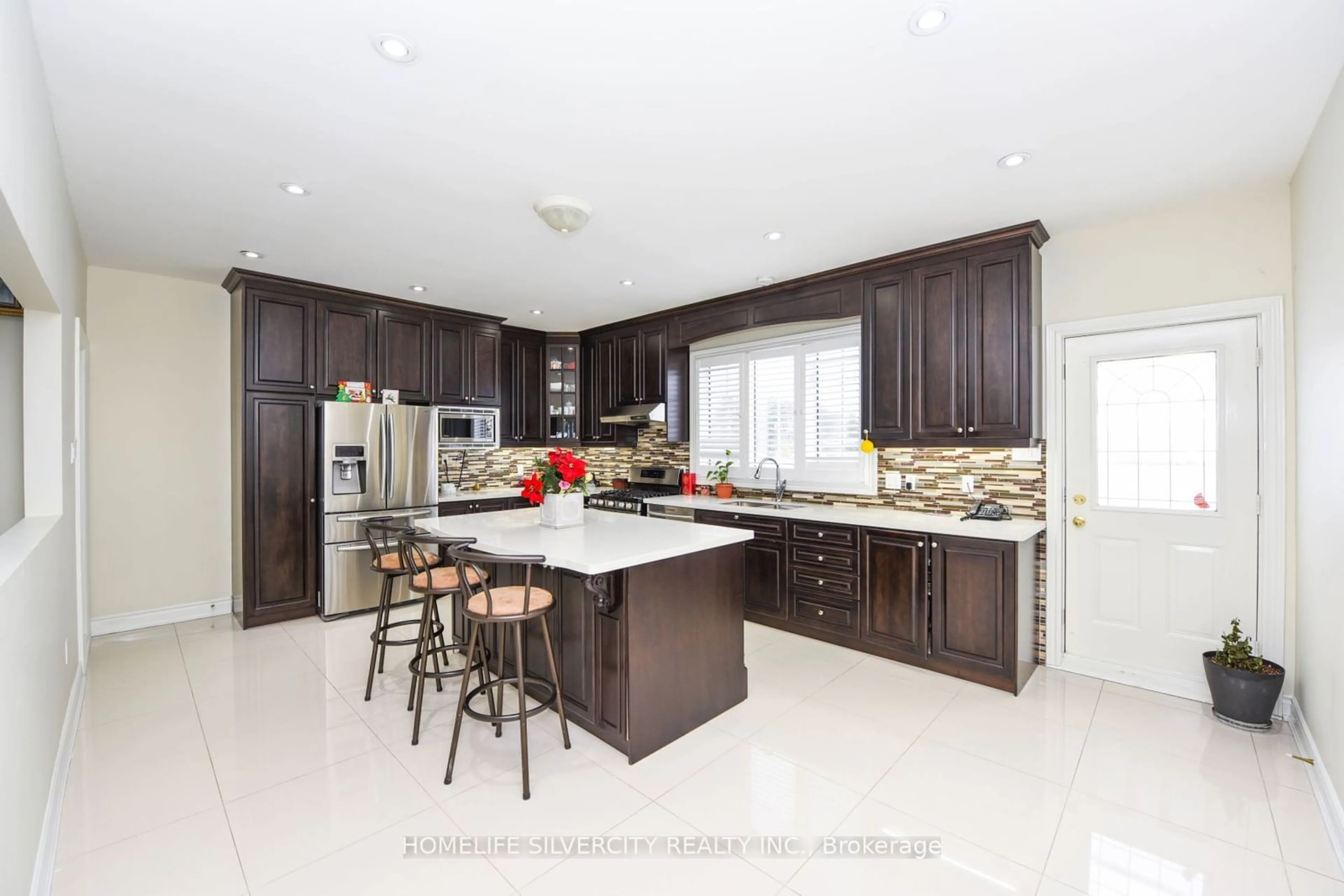 Contemporary kitchen, ceramic/tile floor for 14707 Dixie Rd, Caledon Ontario L7C 2M9