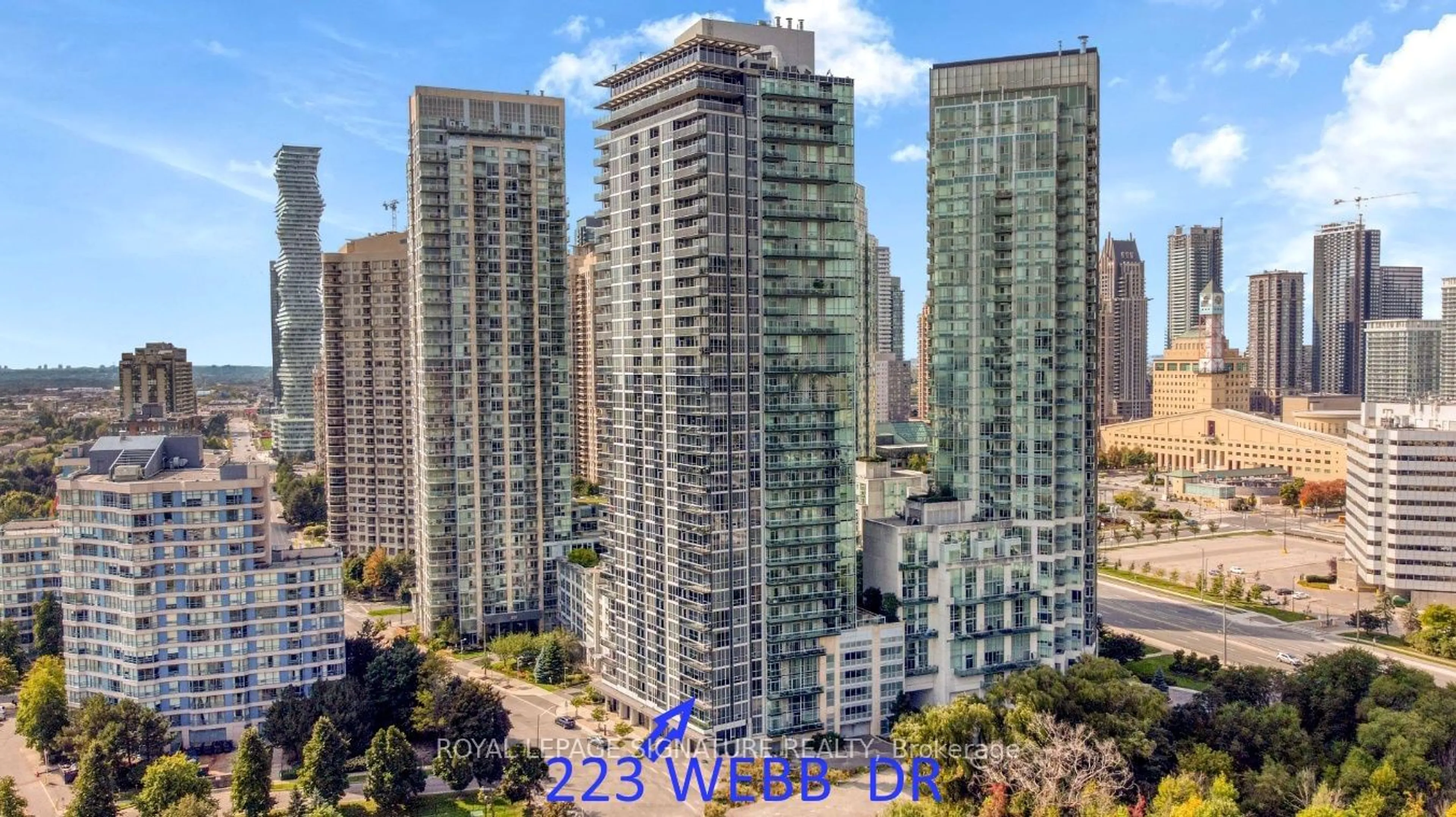 A pic from outside/outdoor area/front of a property/back of a property/a pic from drone, city buildings view from balcony for 223 Webb Dr #PH3507, Mississauga Ontario L5B 0E8