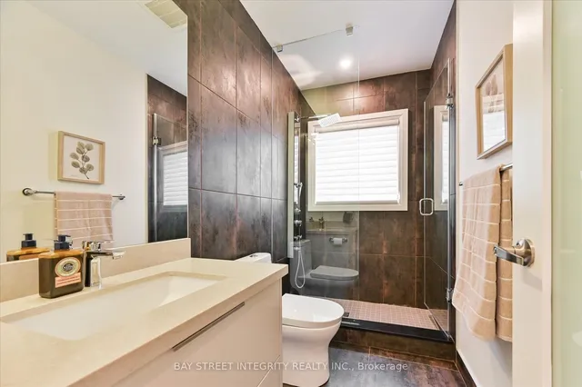 Additional property image - 1306 Amber Cres