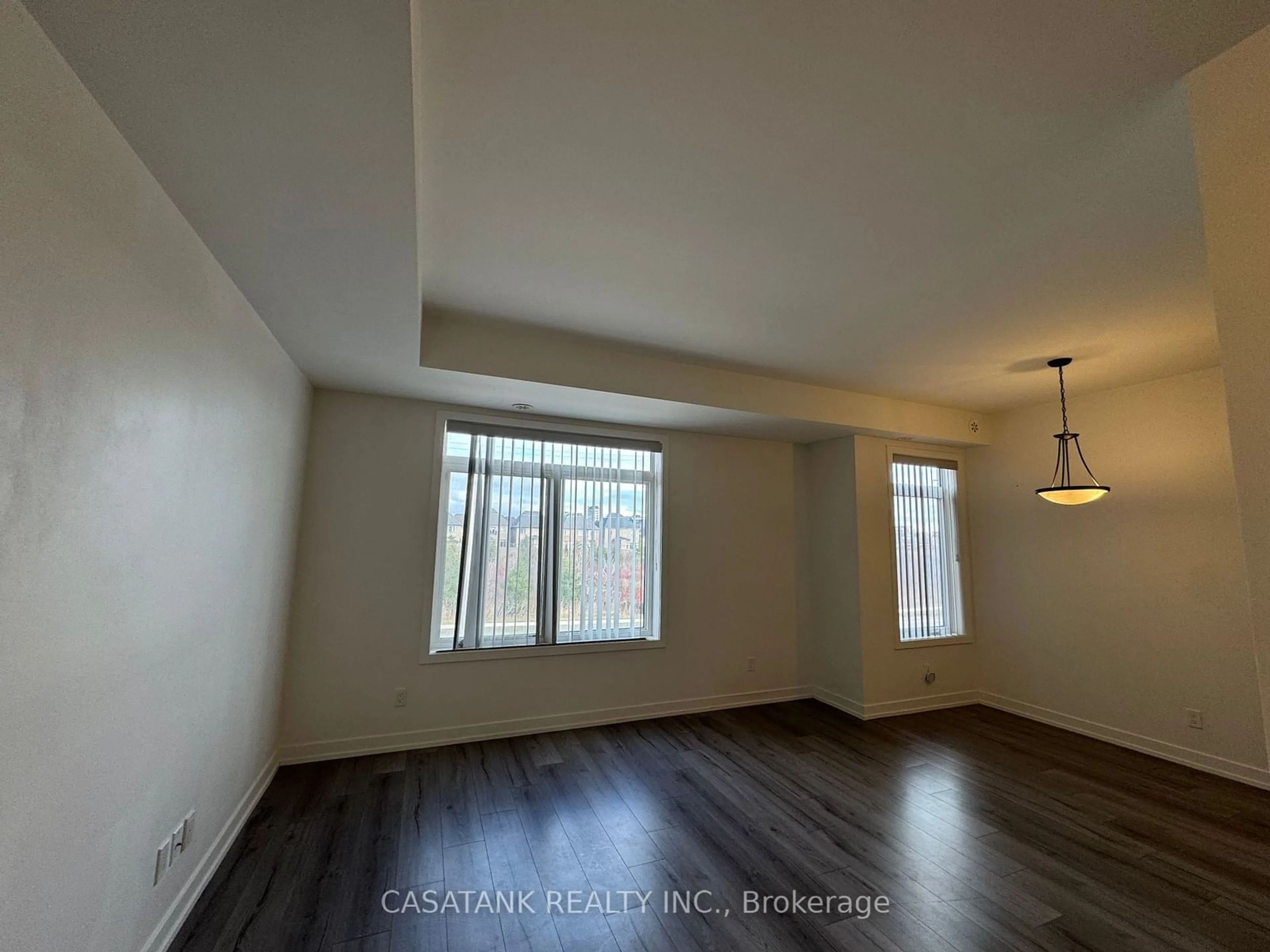 A pic of a room for 3078 Sixth Line #324, Oakville Ontario L6M 1P8