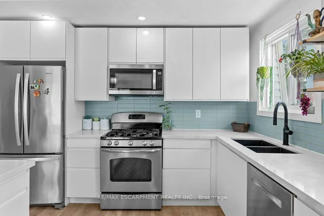 Additional property image - 3346 Hannibal Rd
