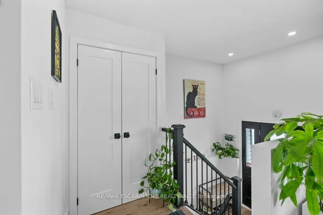 Additional property image - 3346 Hannibal Rd