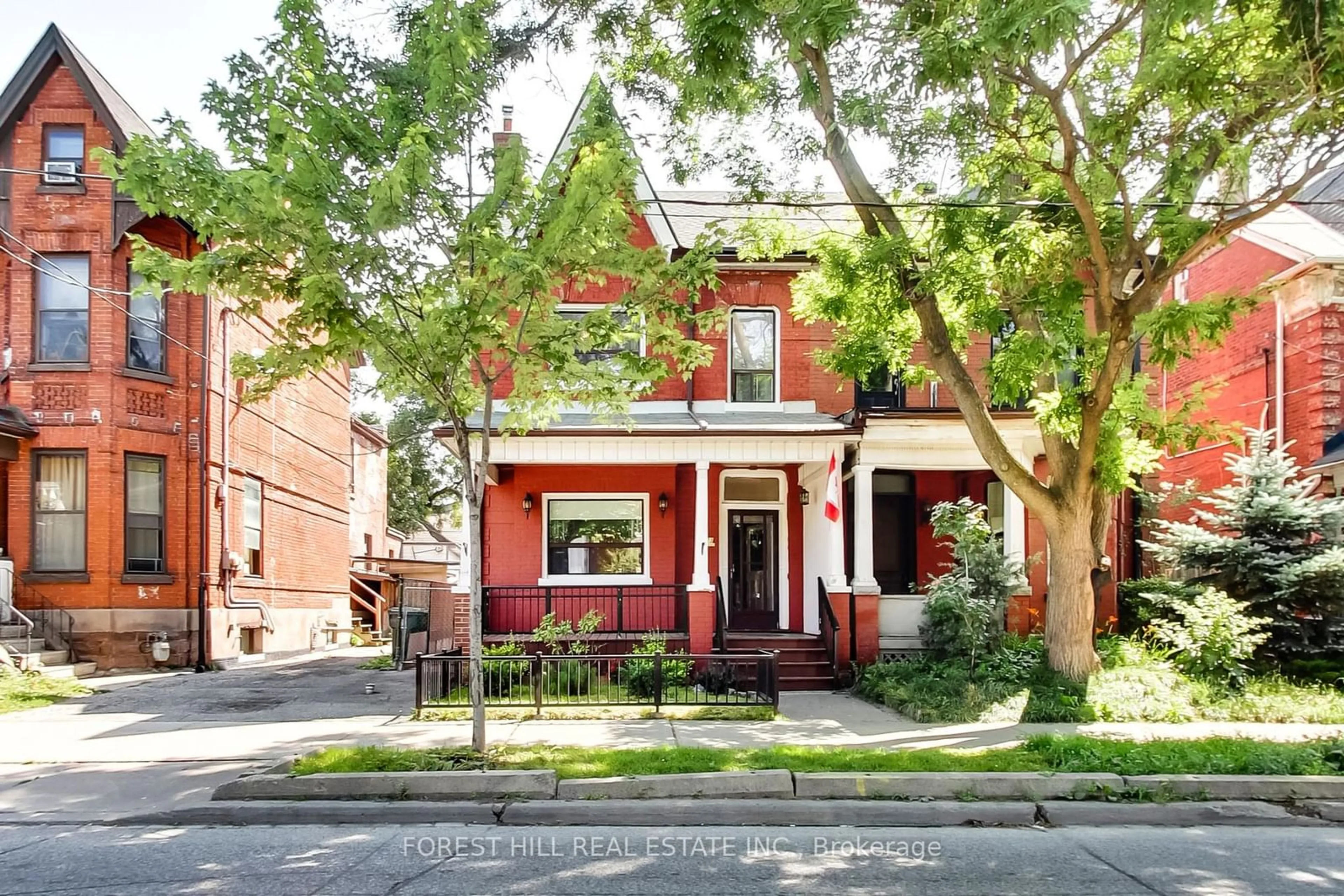 Home with brick exterior material, street for 23 Lansdowne Ave, Toronto Ontario M6K 2V7