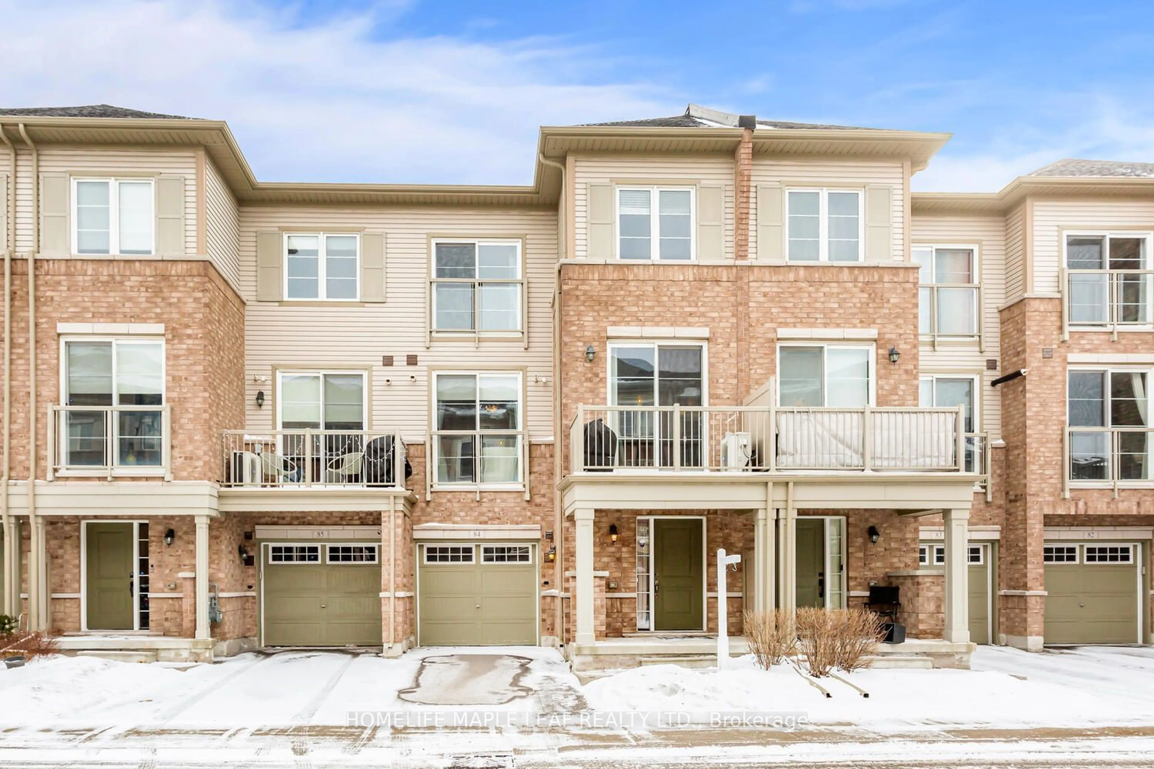 Home with brick exterior material, street for 165 Hampshire Way #84, Milton Ontario L9T 8M7