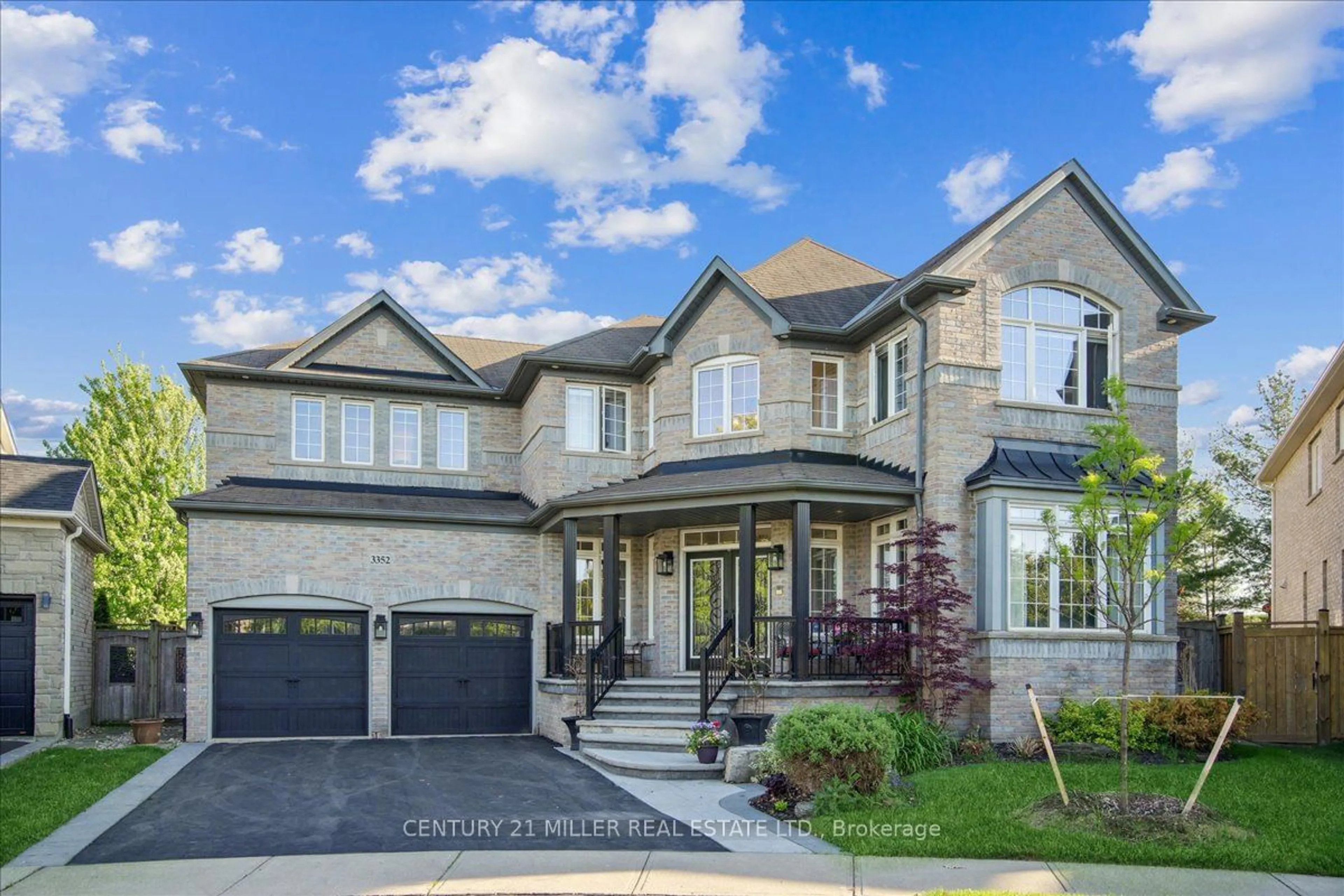 Home with brick exterior material, street for 3352 Skipton Lane, Oakville Ontario L6M 0K3