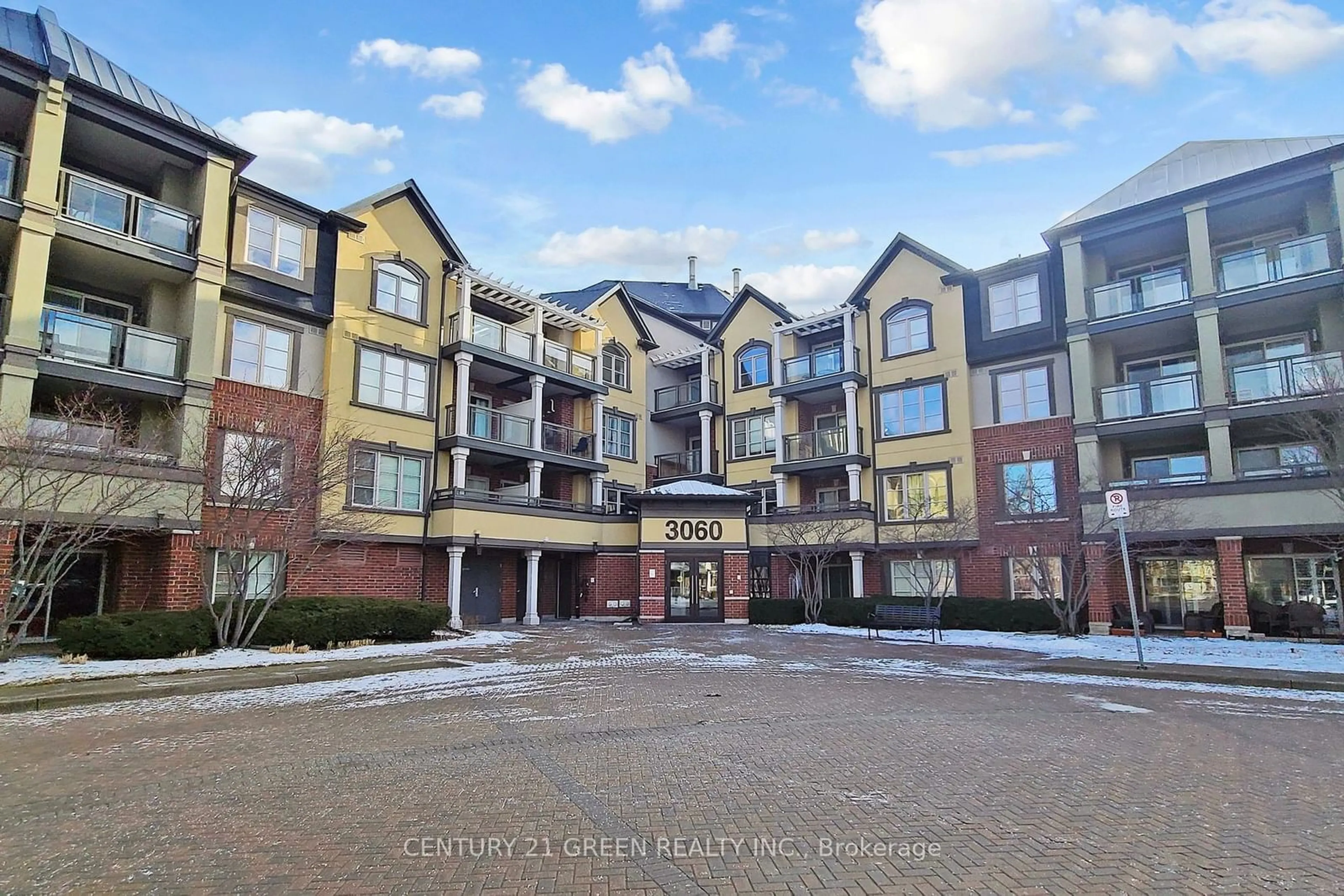 A pic from outside/outdoor area/front of a property/back of a property/a pic from drone, unknown for 3060 Rotary Way #215, Burlington Ontario L7M 0G9