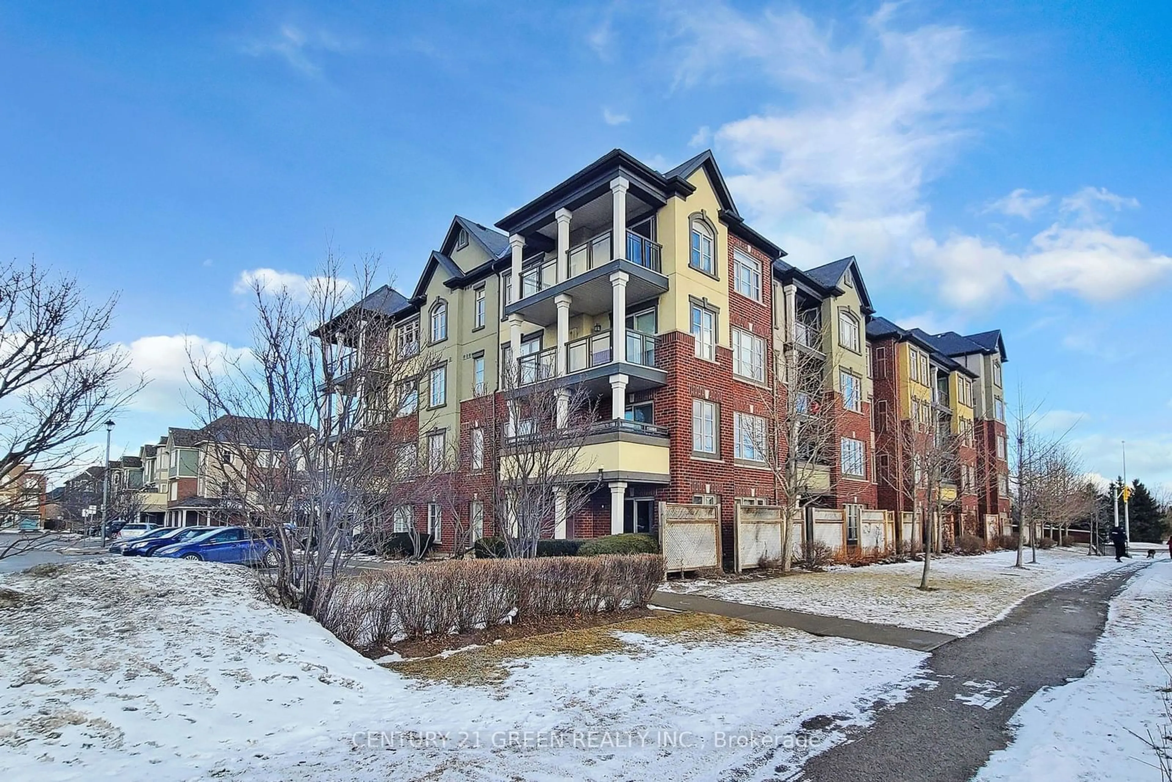 A pic from outside/outdoor area/front of a property/back of a property/a pic from drone, unknown for 3060 Rotary Way #215, Burlington Ontario L7M 0G9