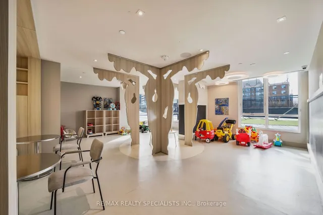 Additional property image - 8 Nahani Way Unit 1702