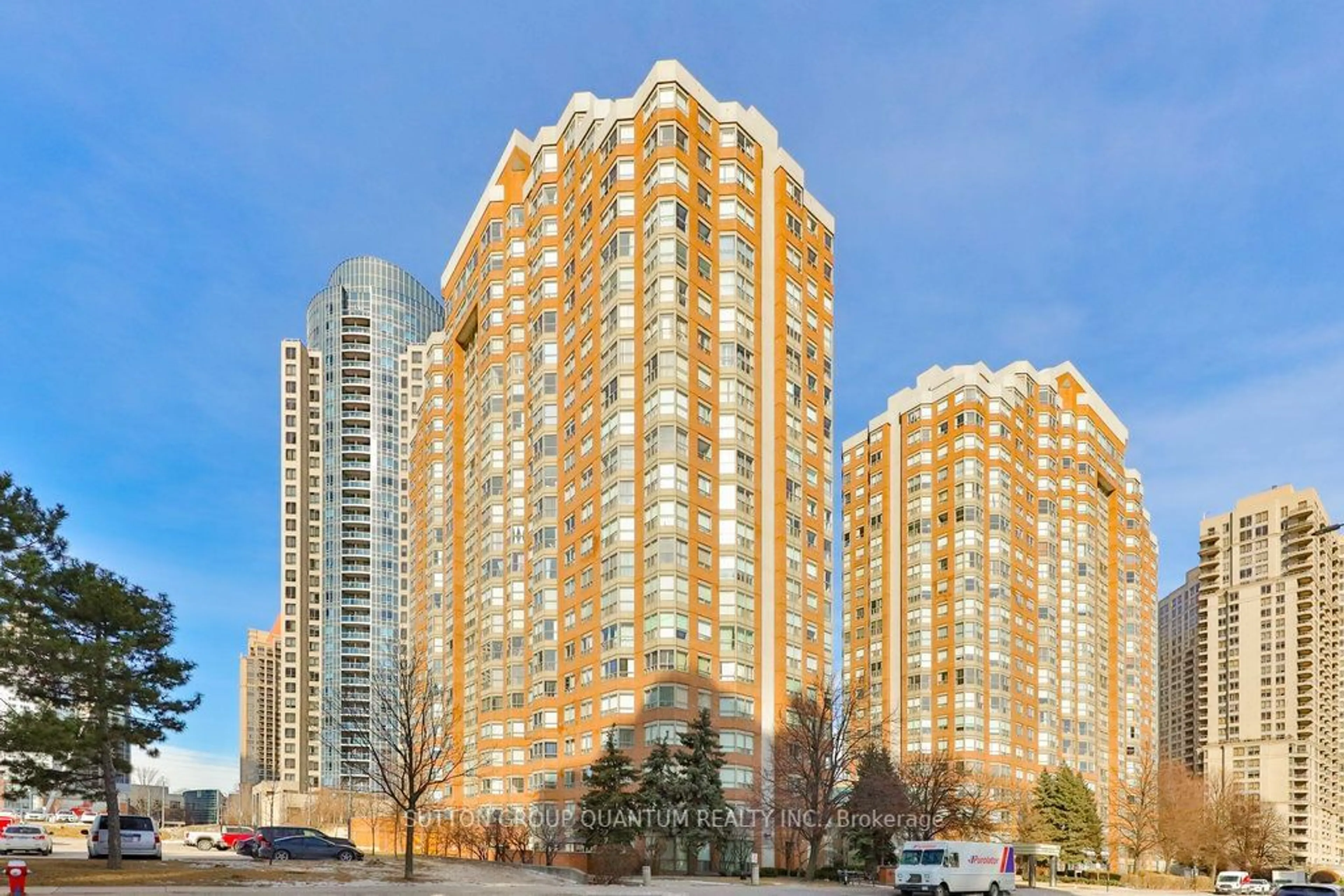 Unknown for 335 Webb Dr #1604, Mississauga Ontario L5B 4A1