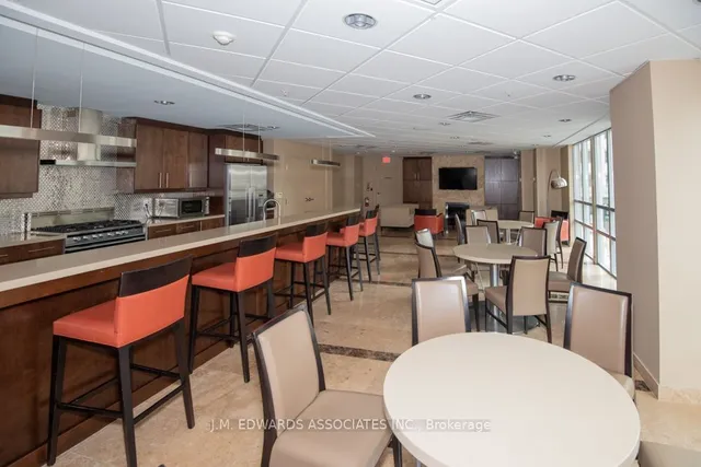 Additional property image - 360 Pearl St Unit 603