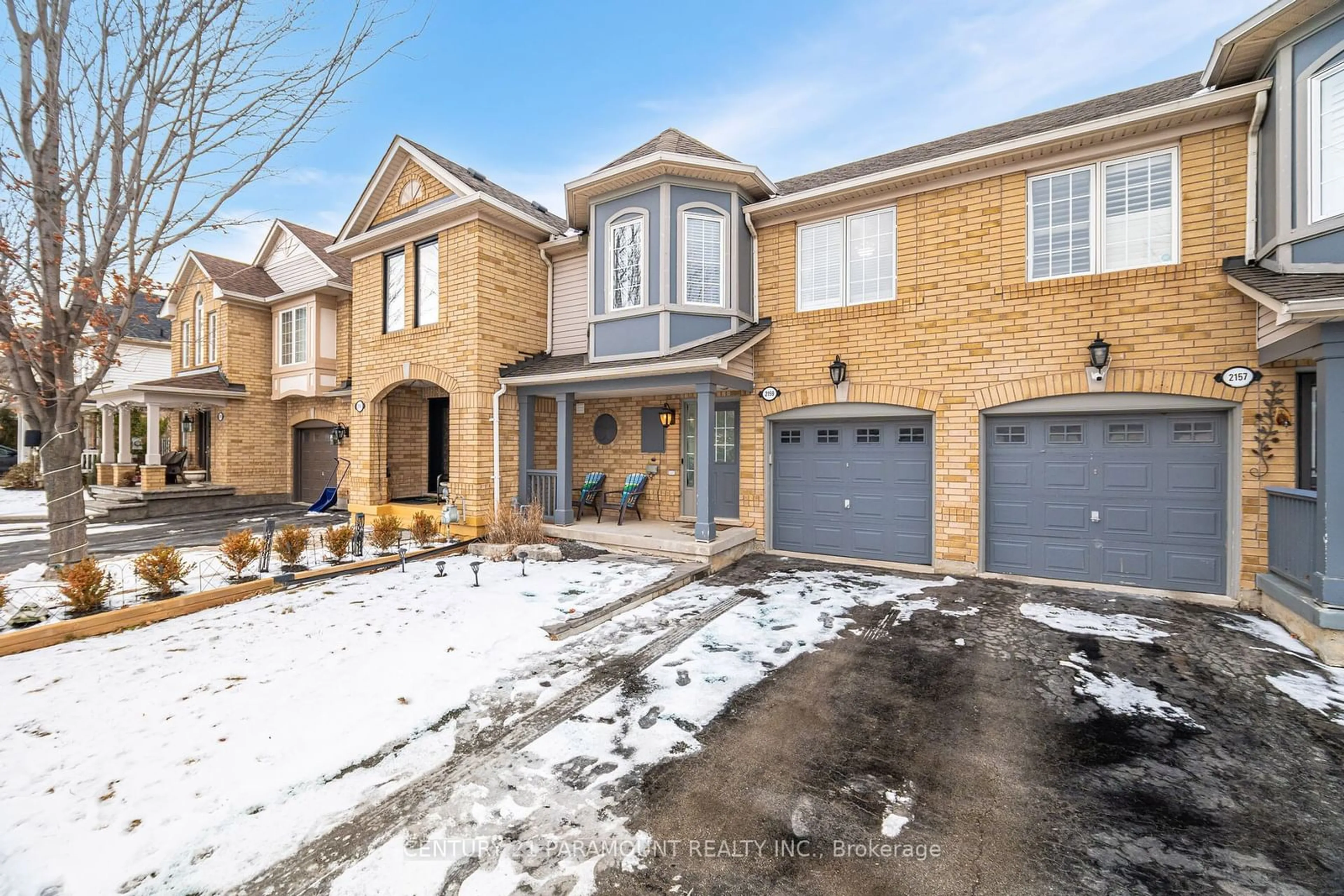 Home with brick exterior material, street for 2159 Baronwood Dr, Oakville Ontario L6M 4S4