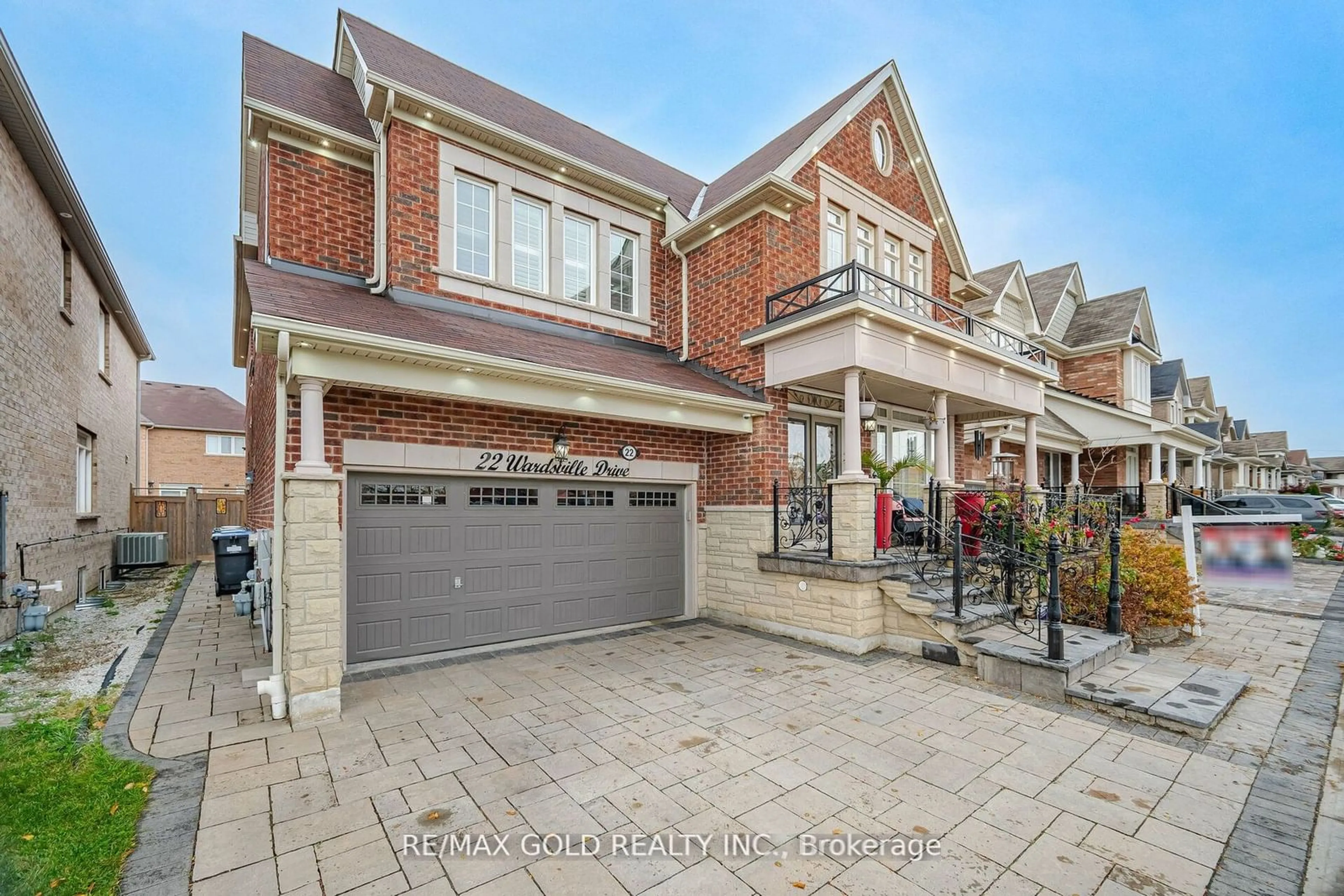 Home with brick exterior material, street for 22 Wardsville Dr, Brampton Ontario L6Y 0T7