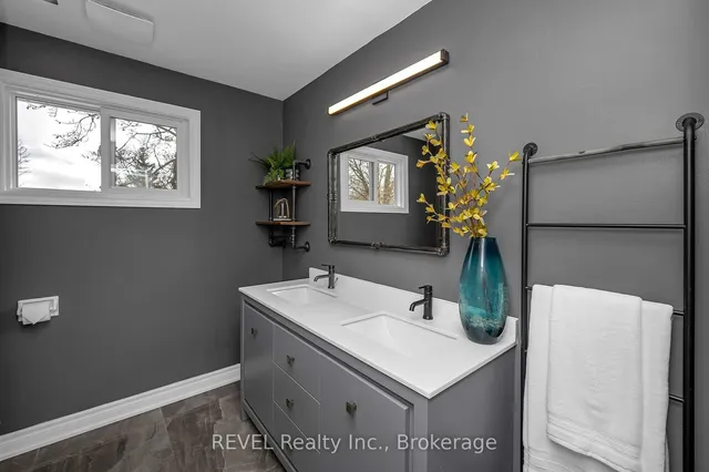 Additional property image - 3330 Bristol Dr