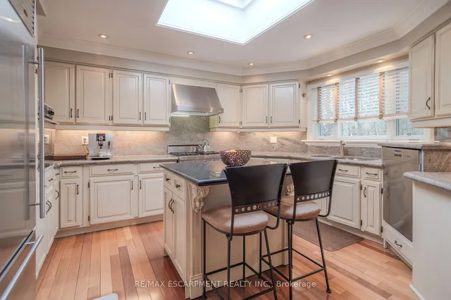 Additional property image - 56 Cameo St